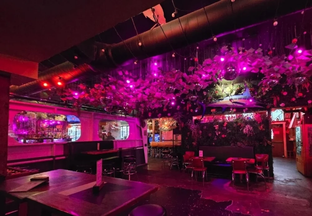 Photo of group & party space seating